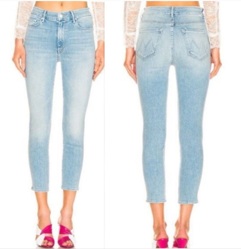 Mother The Looker Crop, High Waisted, Light Wash Jean in Swimming Pool Sunday 27